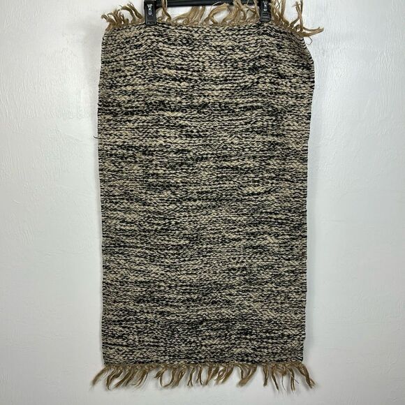 Made In India Wool Blend Fringe Trim Neutral Rug 21.5 x 36.5 - Picture 1 of 5